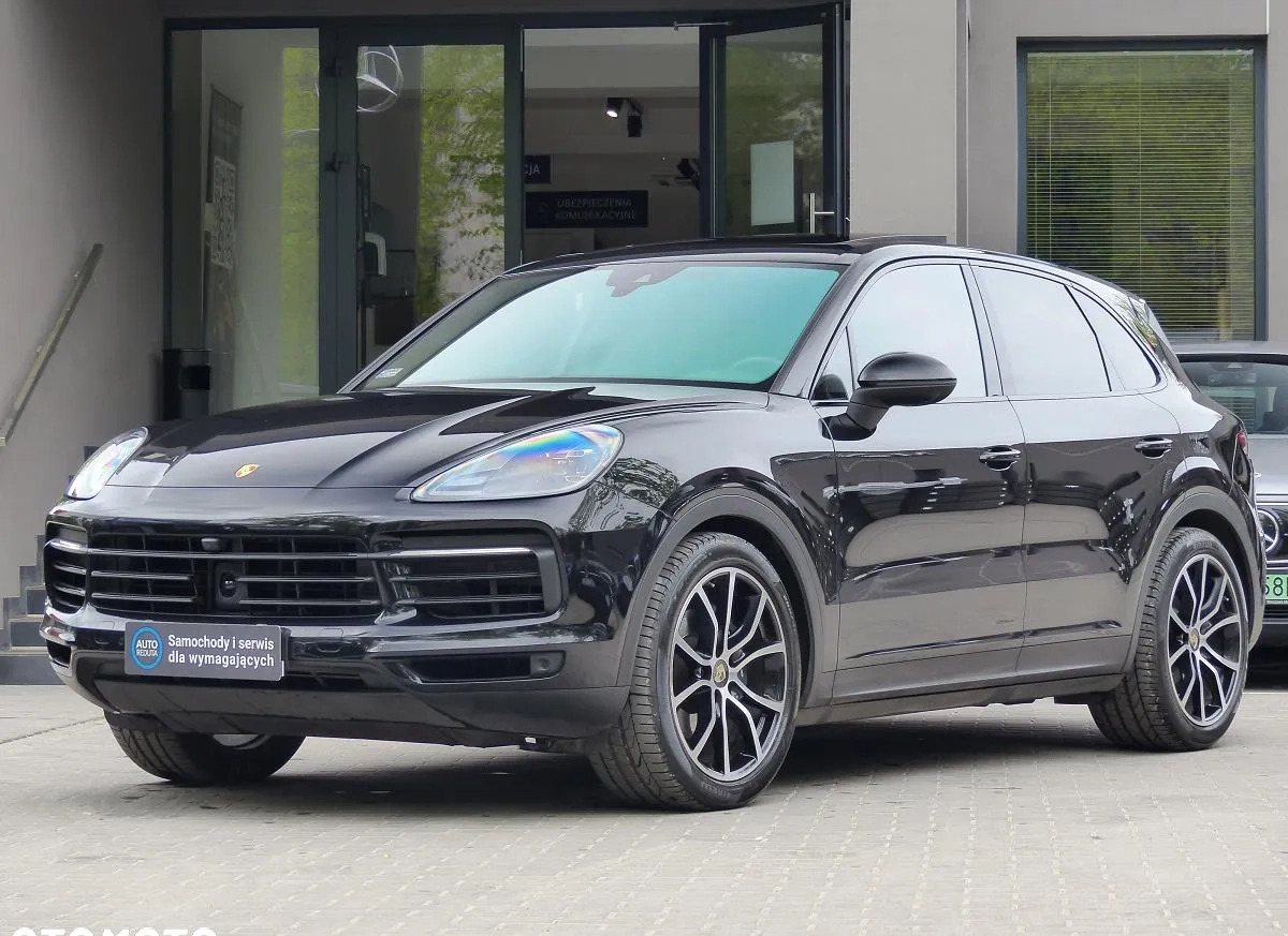 Porsche Cayenne cena 349900 przebieg: 35200, rok produkcji 2019 z Stęszew małe 191